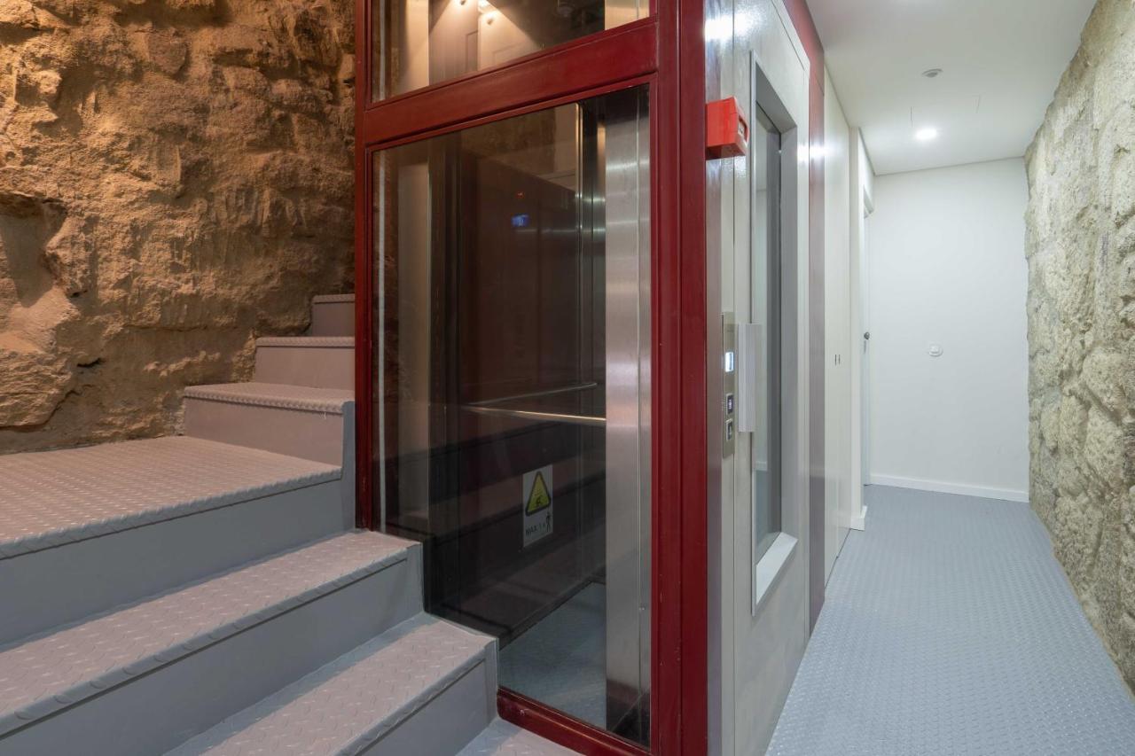 Domus 21 - Batalha Apartment Porto Luaran gambar